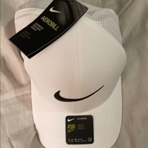 Nike golf hat